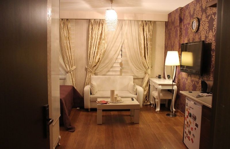 OTTOMAN BY linton suites