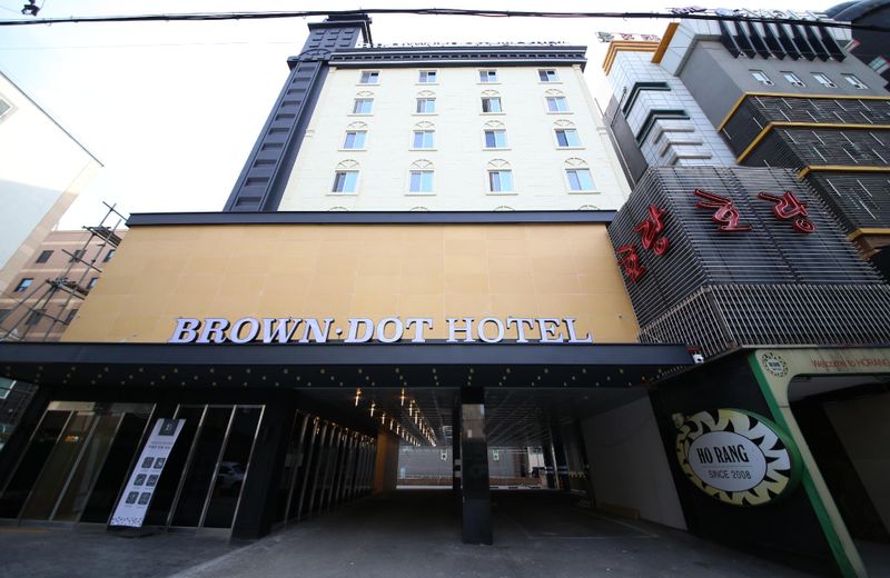 Brown-Dot Hotel Cheonan