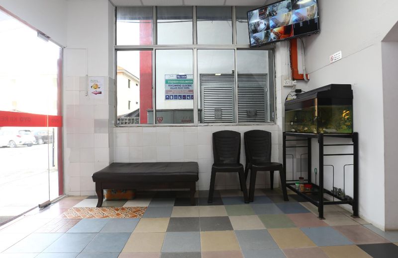 OYO 89434 Kb Rest Inn