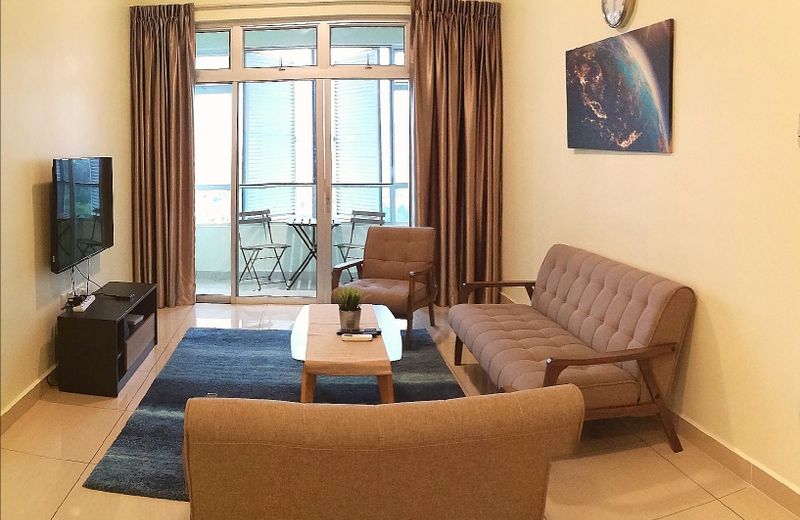 FREE WiFi 2BR near Jusco Aeon Ikea Waterpark Tesco