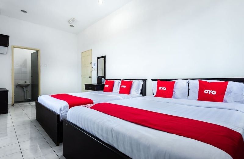 OYO 89621 Aradah Hotel