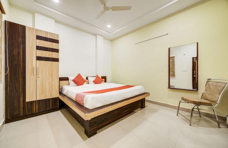 OYO 29567 KSL Guest House