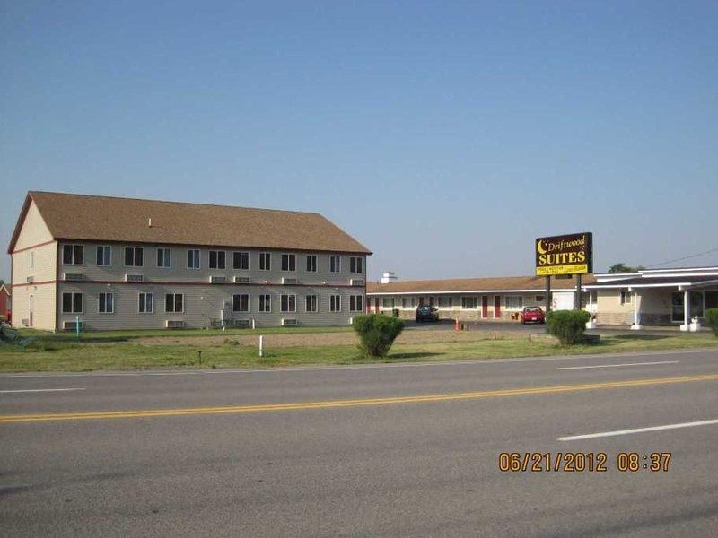 Driftwood Motel