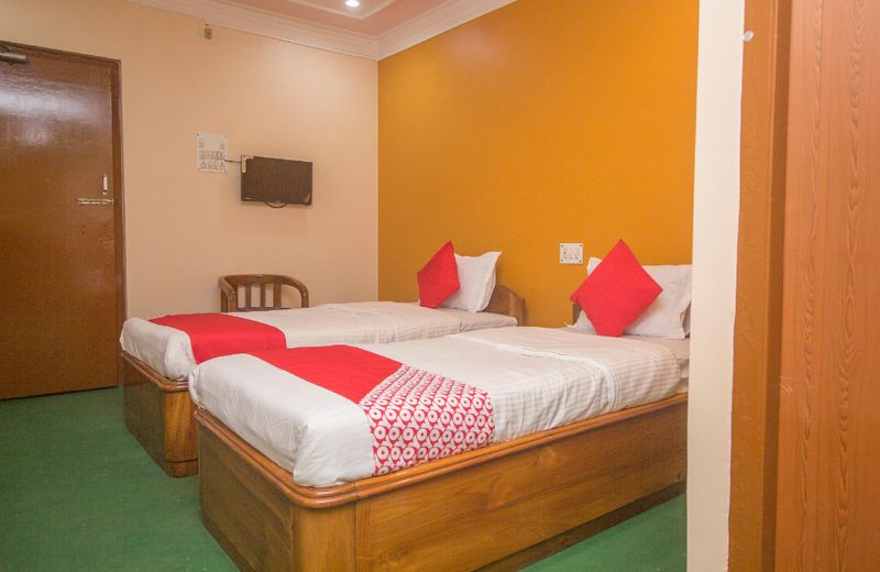 OYO 48133 Hotel Payel