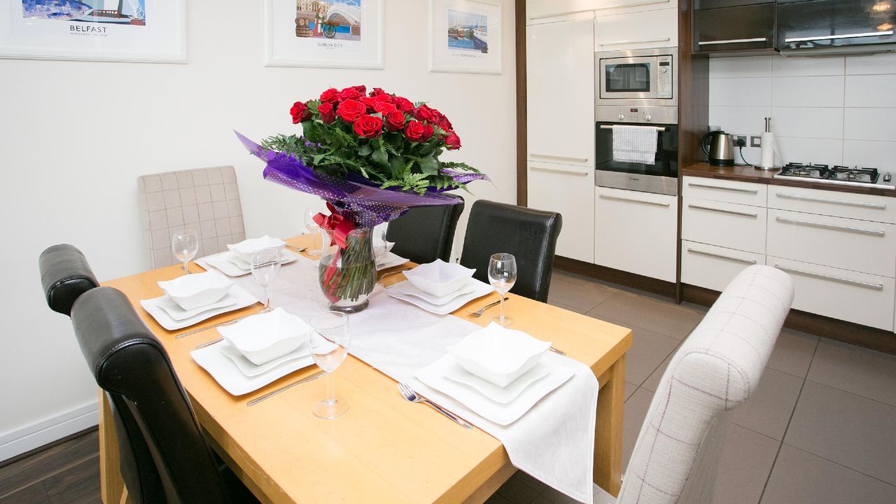 90sqm 2 bedroom, 1 bathroom Apartamento in Antrim
