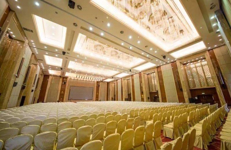 Huitang Huatian Hot Spring Resort Hotel