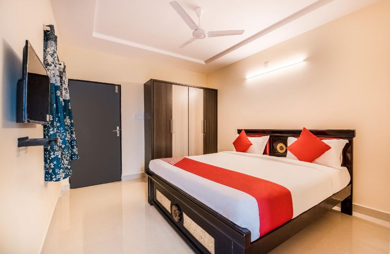 OYO 43317 Coastal Inn