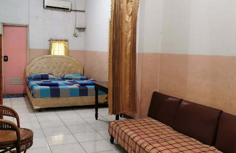 OYO 90985 Hotel Alhakim Syariah