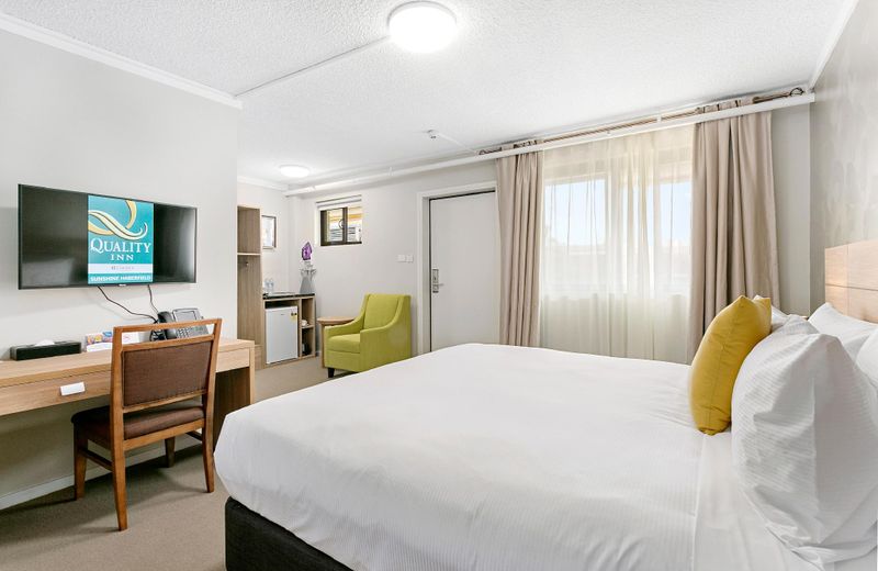 Quality Inn Sunshine Haberfield