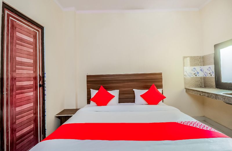 OYO 69443 Vision Rooms