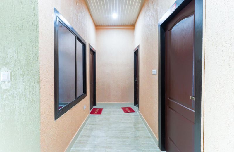 OYO 44068 Hotel Dev Raj