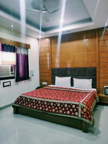 Hotel Raj Mandir