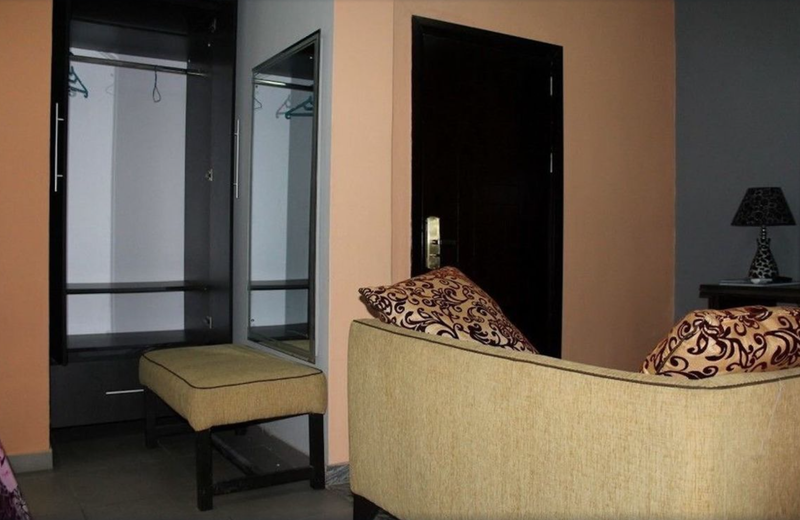 Crownedge Hotel