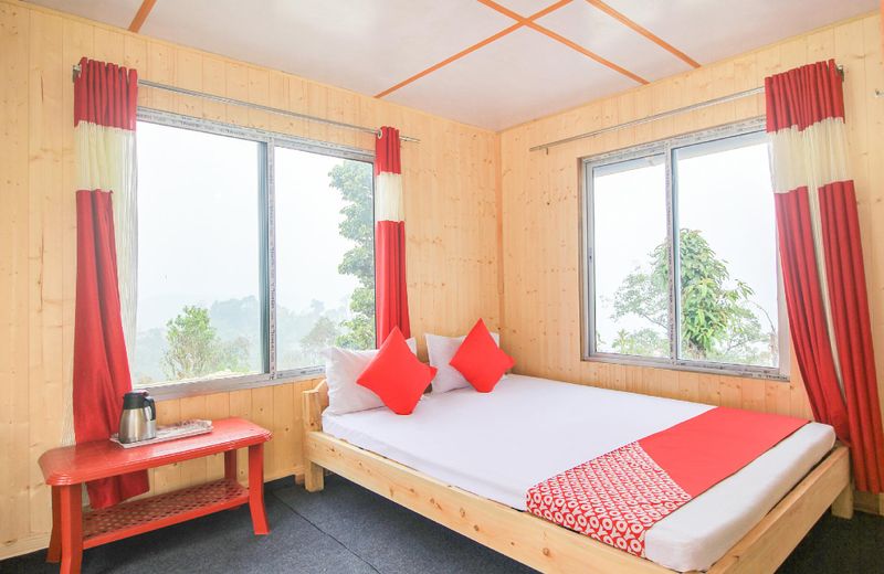 OYO 70259 Gorumara Manna Resort