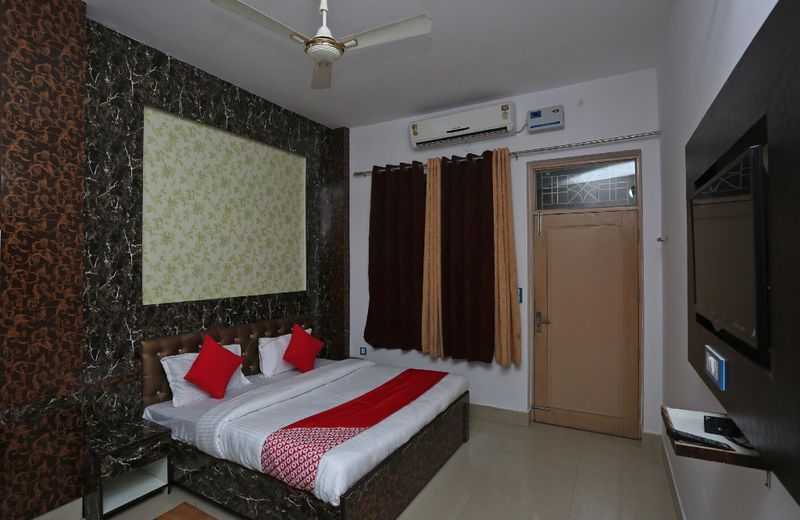 OYO 29415 Hotel Ocean Blue