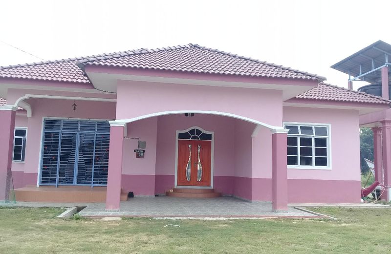 Ummi Noriah Guesthouse Tanah Merah