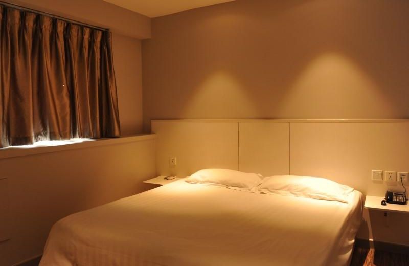 Shell Jining New Century Plaza Hotel