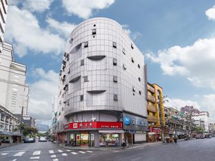 Hotel Image 1
