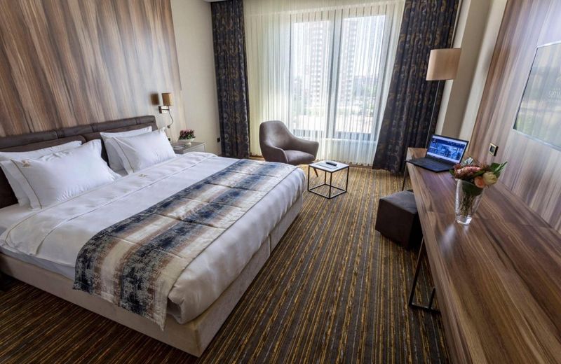 Shimall Hotel