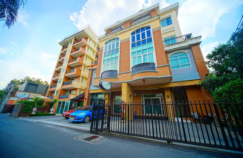 Greenview ekkamai10 Residence