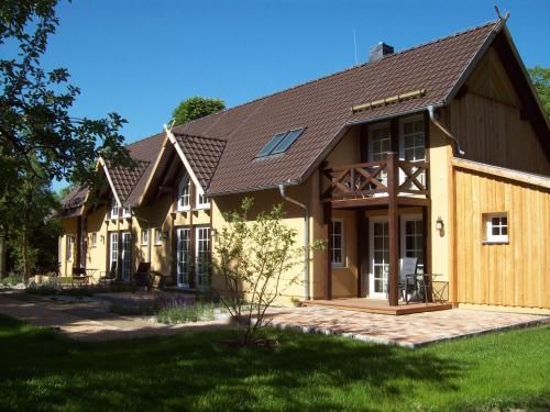 Froschkönig - Ferienhaus und Ferienwohnungen