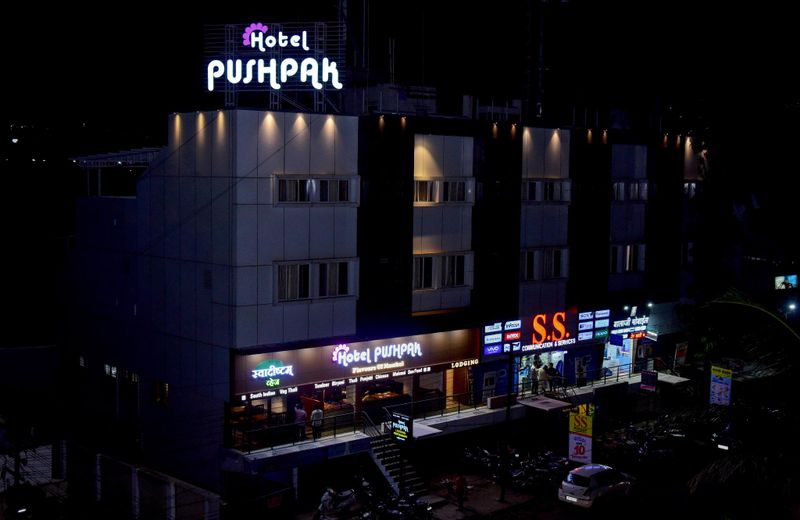 Hotel Pushpak Satara