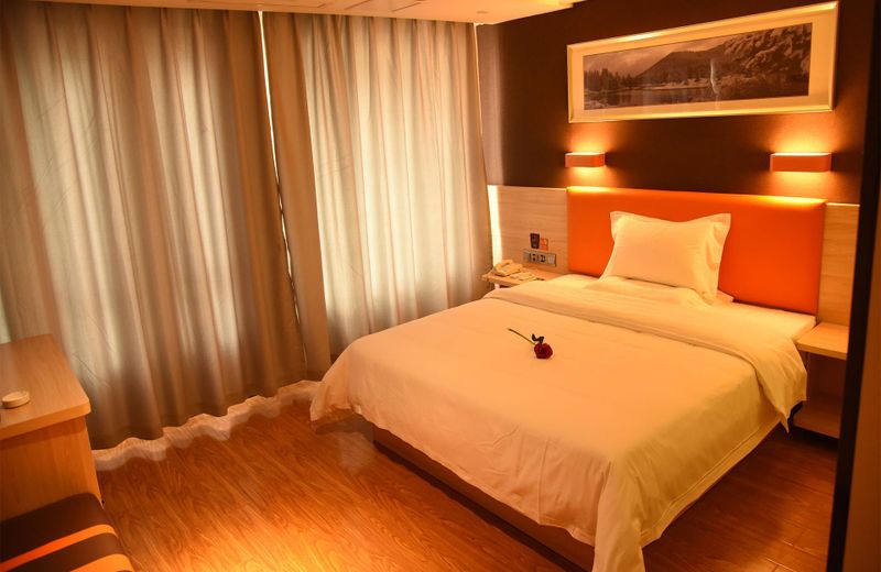 7 Days Premium Chongqing Baishiyi Hot Spring Center