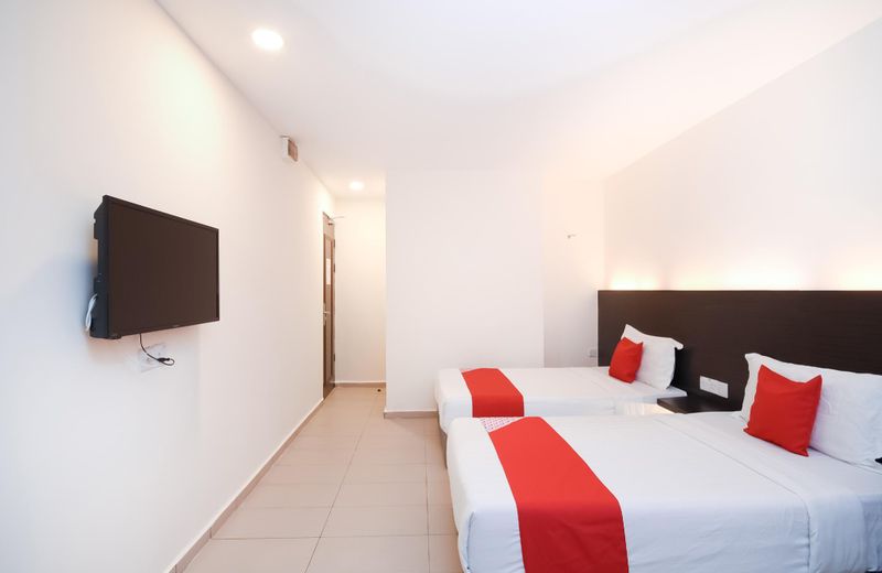 Super OYO 1148 Kenyalang Suite