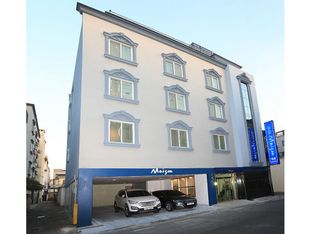 Hotel Image 2