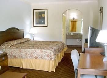 Scottish Inns  Suites