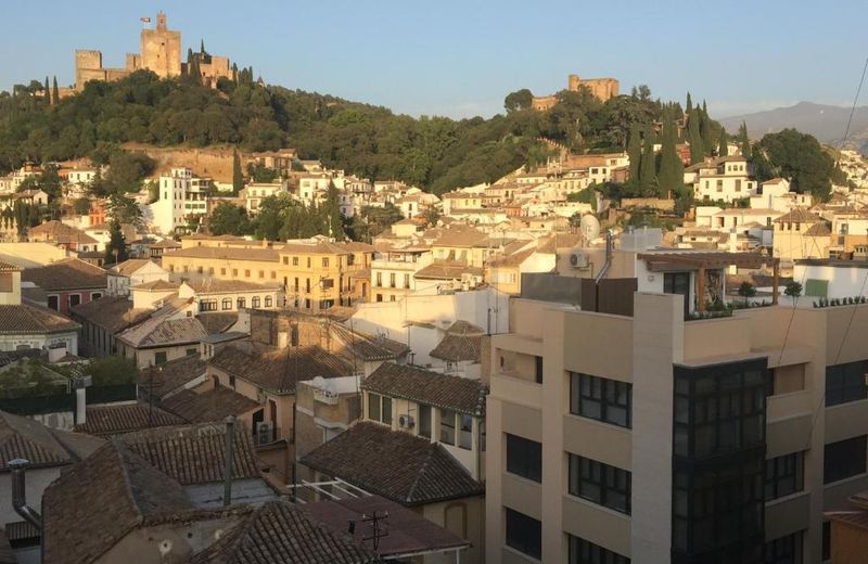 Apartamento de 95 m² en Centro de la Ciudad, con 2 habitación(es) y 2 baño(s) privado(s)