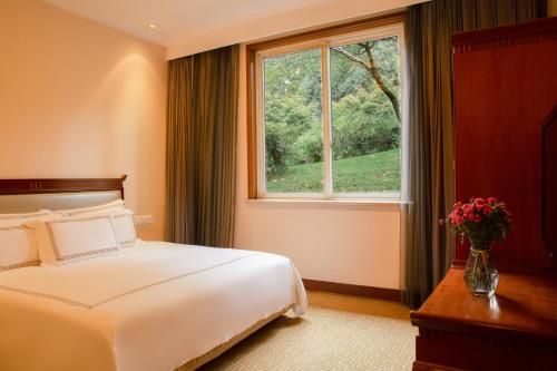 West Lake State Guest House