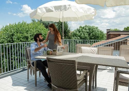 Outdoor Pictures 21