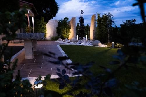 Outdoor Pictures 19