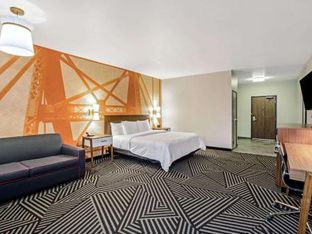 Hotel Image 1