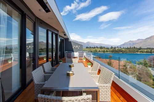 Outdoor Pictures 24