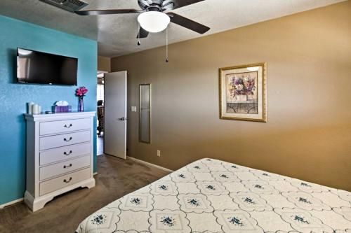 Home with Pool and Spa - 5 Mi to Laughlin Casinos!