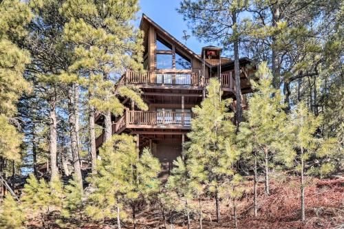 Pet-Friendly Retreat Between Flagstaff and Sedona!
