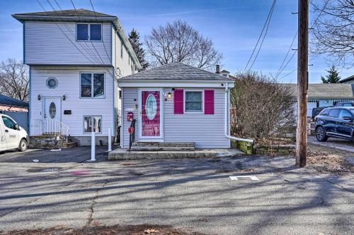 Cozy Boston Area Home Less Than 1 Mi to Revere Beach!