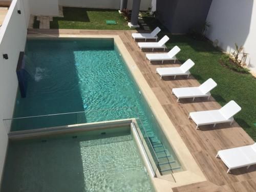 Heaven Hotel