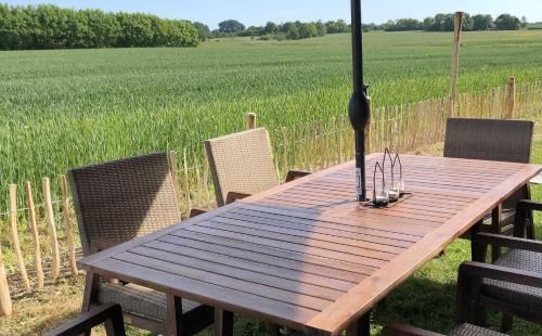 Outdoor Pictures 24