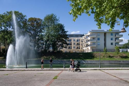 Outdoor Pictures 21