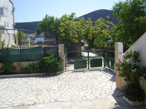 Outdoor Pictures 7