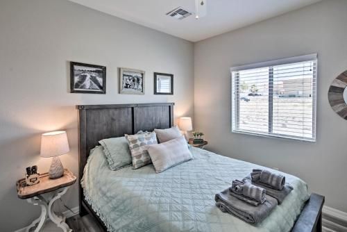 Luxe 2020 Home with OHV Access, 5 Mi to Lake Mohave!