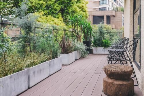 Outdoor Pictures 24