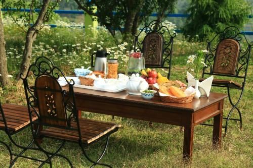 Outdoor Pictures 19