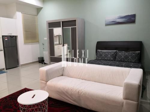 2 Guests, Cybersquare - 07 Private Studio Cyberjaya, Flexihome-MY