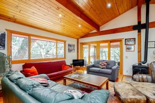 Hawkins Bar River Home