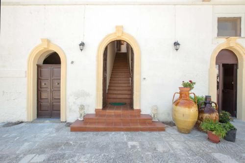 Antica Masseria Casa Rossa by BarbarHouse