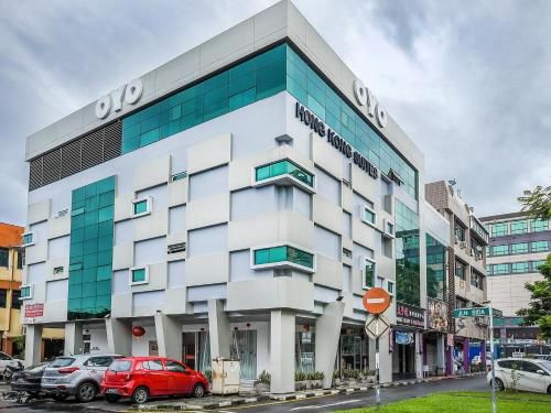 OYO 977 Hong Kong Suites